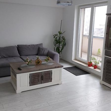 Maurer Loft Apartment เตอร์กู-มูเรช ภายนอก รูปภาพ