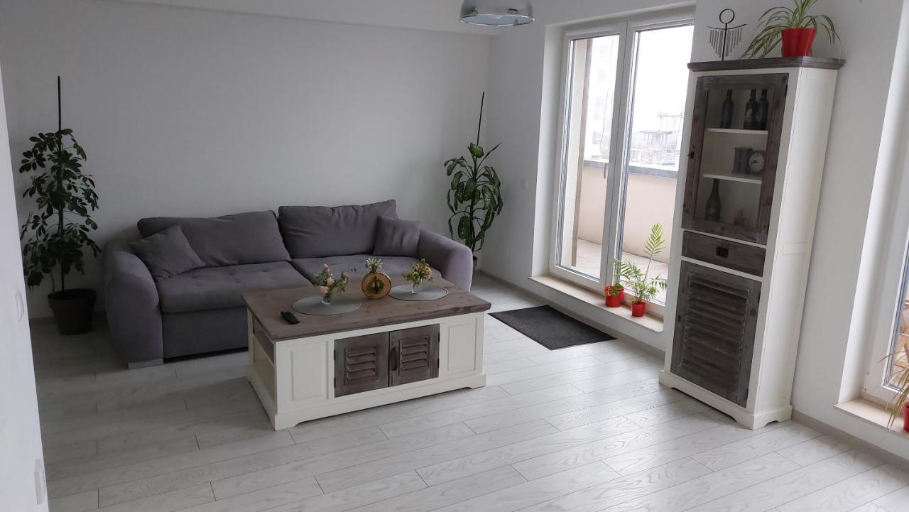Maurer Loft Apartment เตอร์กู-มูเรช ภายนอก รูปภาพ